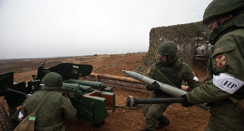 Điều tạo nên sự đặc biệt của MT-12 chính là việc nó có thể triển khai các loại tên lửa chống tăng như 9M117 dẫn đường qua nòng pháo chính 100mm.