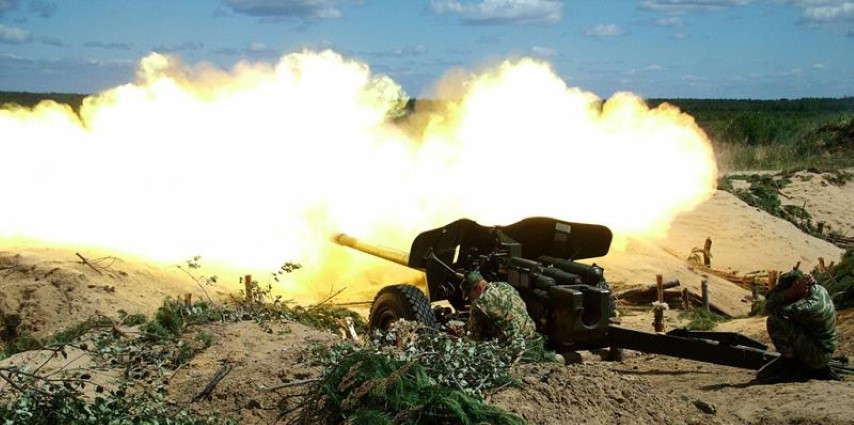 Pháo chống tăng MT-12 được trang bị ba loại đạn chống tăng cơ bản gồm BPS, FFS và COP.