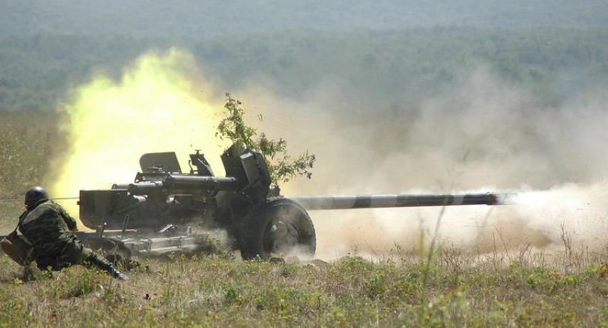 Dù việc trang bị radar 1A31 "Ruta" khiến tăng đáng kể trọng lượng của MT-12P, nhưng bù lại nó giúp đảm bảo khẩu pháo chống tăng này có thể đuổi kịp các dòng tên lửa chống tăng dẫn đường hiện đại.