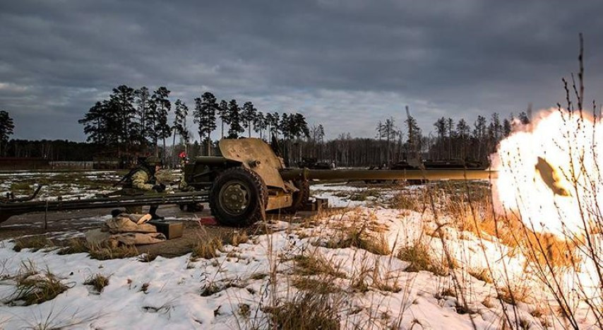 Đáng chú lý, pháo chống tăng MT-12 này cũng được phe ly khai thân Nga sử dụng để tấn công quân đội Ukraine.
