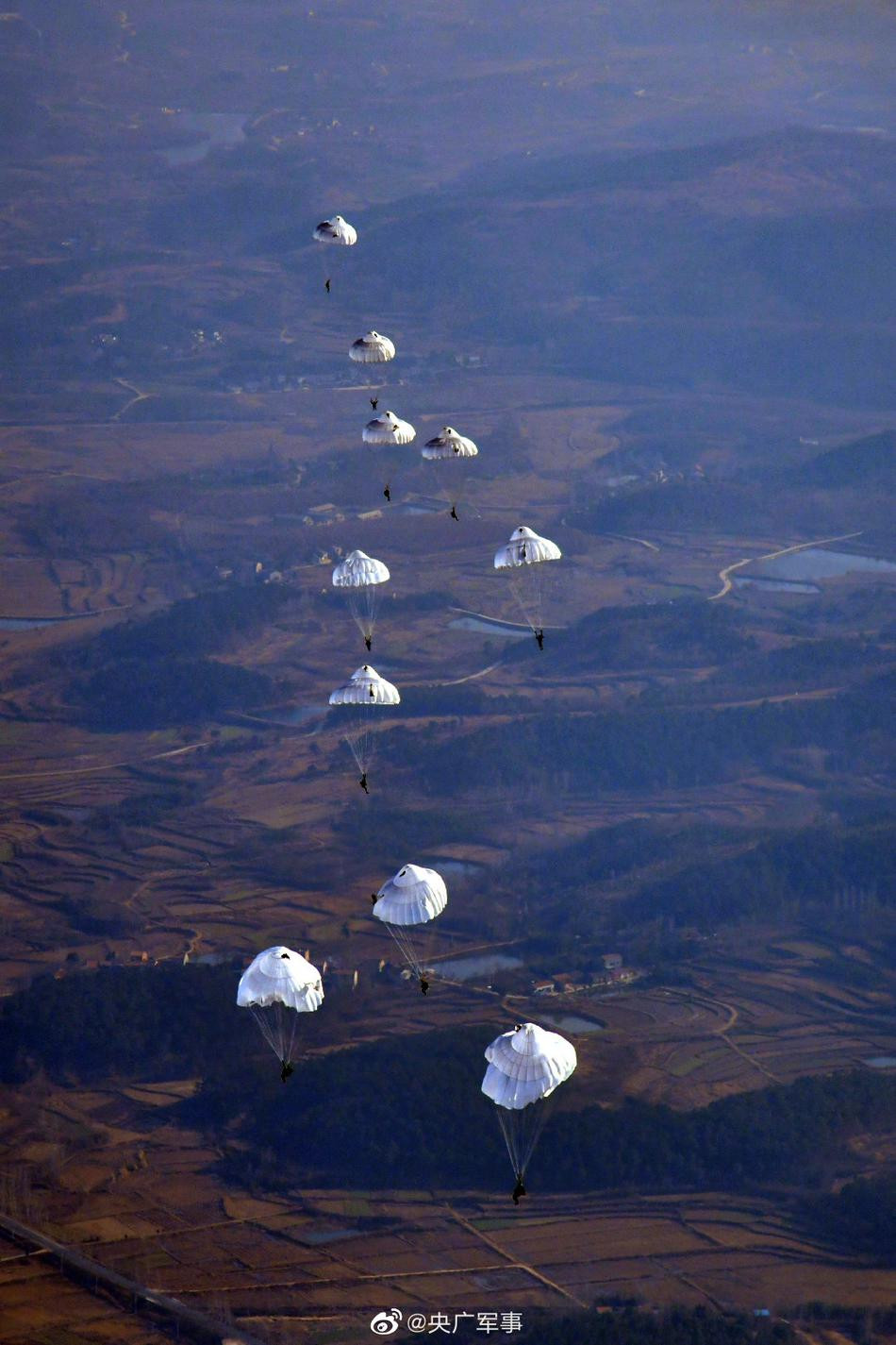 Đây chính là lý do những nữ binh này được người dân Trung Quốc ngưỡng mộ.