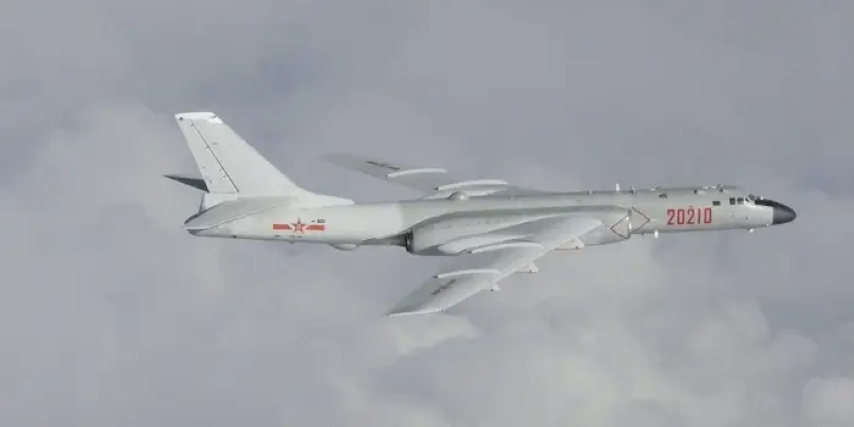 Các phiên bản nâng cấp, cải tiến sâu của H-6 sau này, được Trung Quốc phát triển dựa trên nền tảng của phiên bản gốc và sử dụng tới tận ngày nay. Ước tính, Không quân Trung Quốc đang sở hữu 150 oanh tạc cơ loại này, và đây cũng là chiếc máy bay ném bom chiến lược duy nhất Trung Quốc đang có.