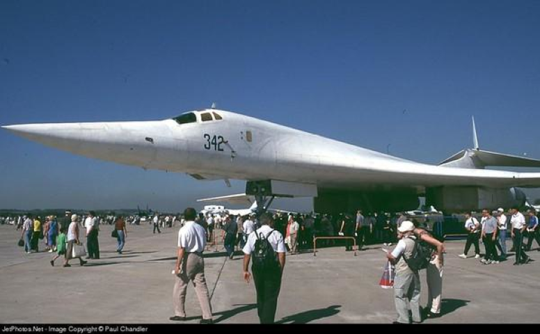 Theo trang Sohu của Trung Quốc, sau khi Liên Xô tan rã, nhà nước Ukraine non trẻ được thừa hưởng gần như toàn bộ nền công nghiệp nặng hùng mạnh, bao gồm cả những cục thiết kế, phát triển và sản xuất vũ khí tiên tiến.