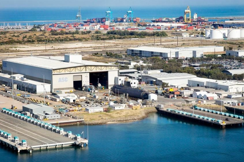 Còn sắp tới, chưa rõ Australia có nghĩa vụ phải bồi thường gì cho Pháp khi quyết định hủy bỏ hợp đồng quốc phòng cực lớn nói trên hay không?