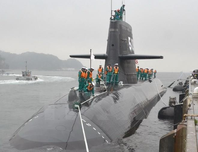 Xin lưu ý rằng vào tháng 4/2016, DCNS đã trở thành người chiến thắng trong cuộc đấu thầu do Hải quân Australia tổ chức, khi họ muốn thay thế các tàu ngầm phi hạt nhân lớp Collins sẽ hết hạn sử dụng vào năm 2026.