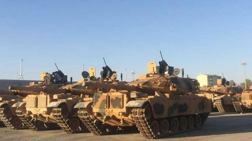 Các bề mặt có độ dốc lớn hơn giúp cải thiện đáng kể khả năng bảo vệ của xe tăng. M60T có các biến thể Sabra Mk I, Sabra Mk II, Sabra Mk III.