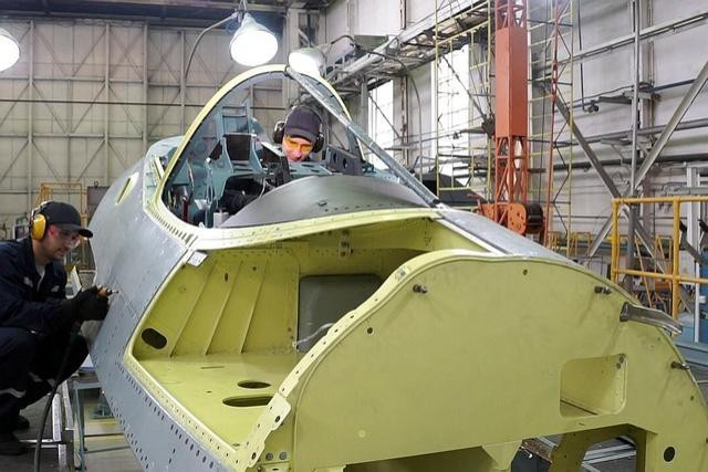 Các nhà phát triển máy bay chiến đấu thế hệ thứ 5 của Nga đã tiết lộ bí mật chính trên chiếc tiêm kích Su-57 của mình, đó là khả năng tàng hình của nó.