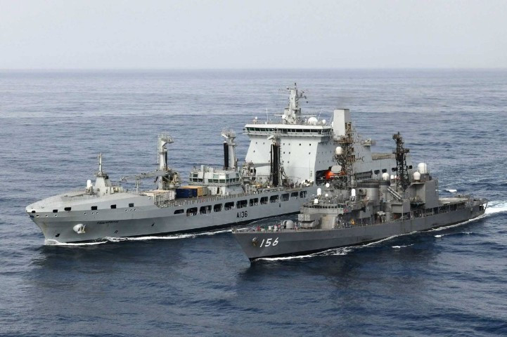 Phản ứng trước việc đích đến của nhóm tác chiến tàu sân bay Anh, là vùng biển nhạy cảm ở châu Á - Thái Bình Dương, phía Trung Quốc đã tỏ ra rất cứng rắn, cảnh báo London không nên quá mạo hiểm.