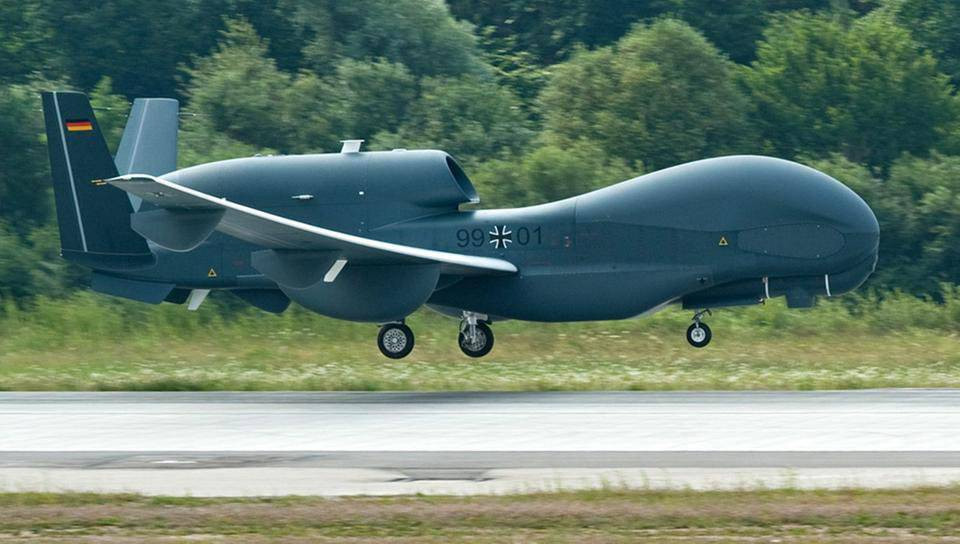 Như vậy, số phận của UAV RQ-4E trong biên chế Đức đã kết thúc không thể chóng vánh hơn, khi nó chưa được cất cánh một lần nào, đã phải vào nằm trong... viện bảo tàng.