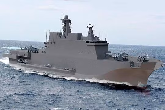 Cần lưu ý đến việc tàu đổ bộ Dự án 11711 mất gần 10 năm mới hoàn thành trong khi lượng giãn nước chỉ là 6.000 tấn, ngoài ra Nga hiện mới chỉ tự chủ được động cơ cho chiến hạm 4.500 tấn, khoảng cách quá xa so với một con tàu 4 vạn tấn.