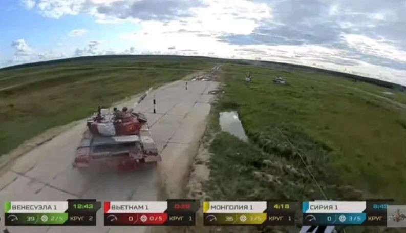 Khi kíp chiến đấu của Việt Nam điều khiển xe tăng T-72B3 tiến vào vị trí bắn, Syria và Mông Cổ đã bắn trúng cả 3 mục tiêu, trong khi đó Venezuela đã bắn trúng hai mục tiêu.