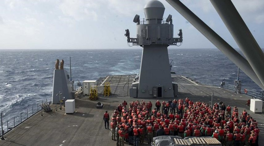 Tính năng ưu việt này giúp USS Mount Whitney trở thành một trung tâm đầu não xử lý các thông tin tình báo và hỗ trợ cho việc ra quyết định một cách chính xác.