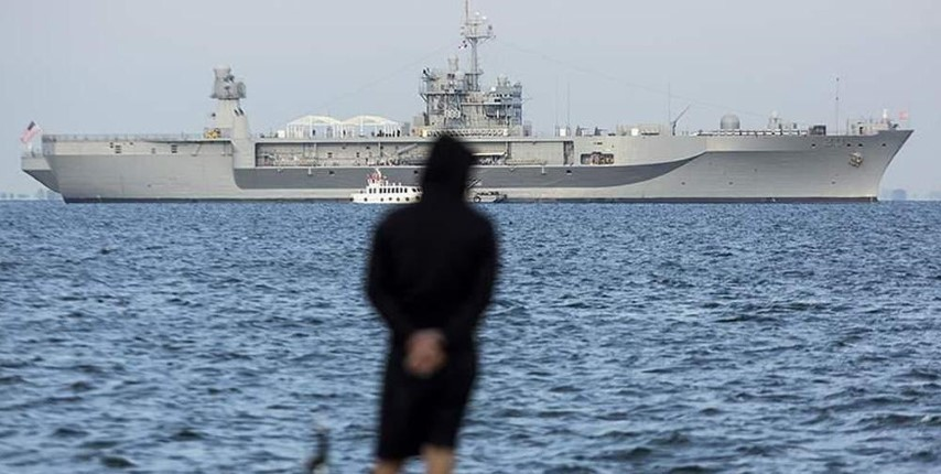 "Điều này cũng bắt nguồn từ tình hình chính trị chung, cụ thể là số chuyến bay của NATO áp sát Nga ngày càng tăng, cũng như sự hiện diện của tàu chiến mang tên lửa dẫn đường tại Biển Đen và Baltic", ông Putin nói thêm.