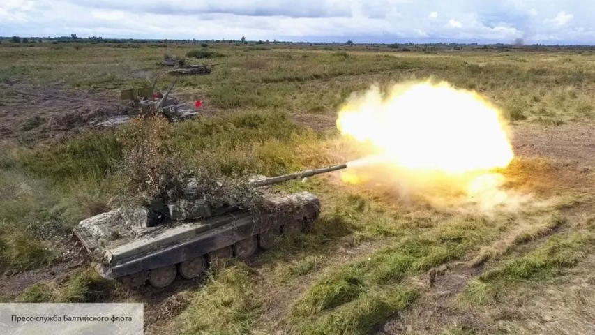 Sự đổi mới này sẽ cho phép cỗ chiến xa dễ dàng vượt qua tất cả các loại chướng ngại vật trên đường đi. Cho dù công suất không bằng loại 1.500 mã lực lắp trên xe tăng phương Tây nhưng do trọng lượng T-72 thấp hơn nhiều mà độ linh hoạt của nó vẫn trội hơn.