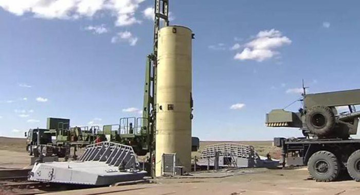 Ngoài ra, cần phải tính toán xem liệu có thể tạo ra mối đe dọa đối xứng bằng cách phóng những tàu vũ trụ kiểu Buran mini lên quỹ đạo hay không. Giải pháp nào tỏ ra hợp lý hơn sẽ phải được xem xét chi tiết, ông Novikov kết luận.