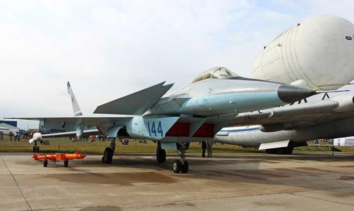 MiG-1.44 là kết quả của chương trình phát triển "Máy bay tiêm kích tiền tuyến đa năng-MFI của Cục thiết kế OKB MiG nhằm cạnh cạnh tranh với chiến đấu cơ thế hệ thứ 5 F-22.