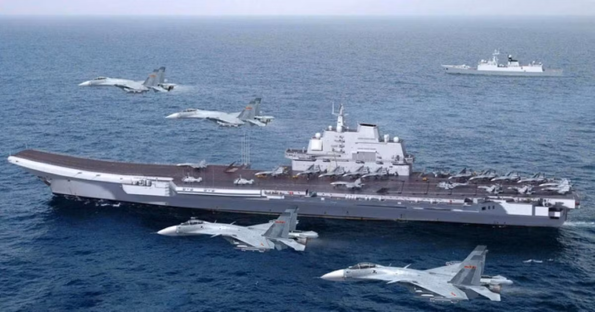 Chu Thần Minh, chuyên gia quân sự tại Bắc Kinh, nhận định bức ảnh cho thấy chiến hạm Mỹ "giữ khoảng cách rất an toàn" khi đi song song với hàng không mẫu hạm Liêu Ninh. "Cả hai bên đều hiểu rằng có khoảng cách lớn giữa nhóm tác chiến tàu sân bay Mỹ và Trung Quốc".