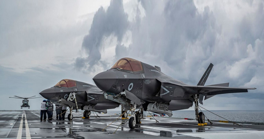 Tai nạn hôm 17/11 là vụ rơi thứ năm của dòng tiêm kích tàng hình F-35, không tính đến những sự cố trên mặt đất hoặc khi hạ cánh, cũng là chiếc F-35 đầu tiên bị phá hủy khi vận hành từ tàu sân bay hoặc tàu đổ bộ tấn công.