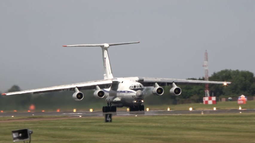 Trong khi đó, năng lực sản xuất của Ukraine lại không thể đáp ứng được yêu cầu này, thậm chí, nhiều chuyên gia còn cho biết quốc gia này hiện không đủ khả năng tự cung ứng linh kiện, như khi Liên Xô còn tồn tại.