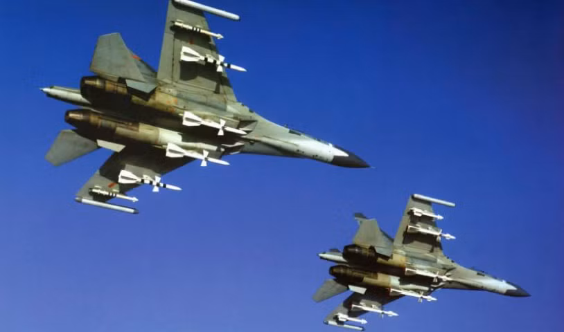 Máy bay còn có thiết kế khí động học hoàn hảo (dọc thân và cánh), giúp nó có độ cân bằng cao. Phạm vi hoạt động của máy bay khá lớn bởi sự hiệu quả của động cơ.