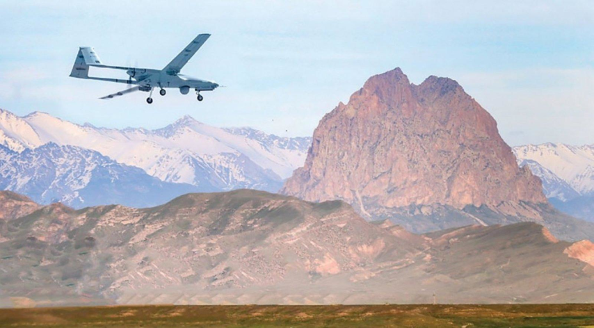 Bayraktar TB2 do Thổ Nhĩ Kỳ sản xuất là phương tiện tác chiến "làm mưa làm gió" trên chiến trường Nagorno-Karabakh, mang lại những ưu thế vượt trội cho quân đội Azerbaijan, làm thay đổi cục diện chiến tranh.