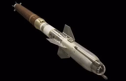 Tổ hợp RAM Block 2 là hệ thống vũ khí siêu thanh hạng nhẹ do nhà thầu quốc phòng Raytheon, Mỹ, chế tạo. Nó được thiết kế để tiêu diệt tên lửa chống hạm cũng như các nguy cơ từ trên không khác đối với tàu chiến ở khoảng cách gần, thông thường là dưới 16 km.