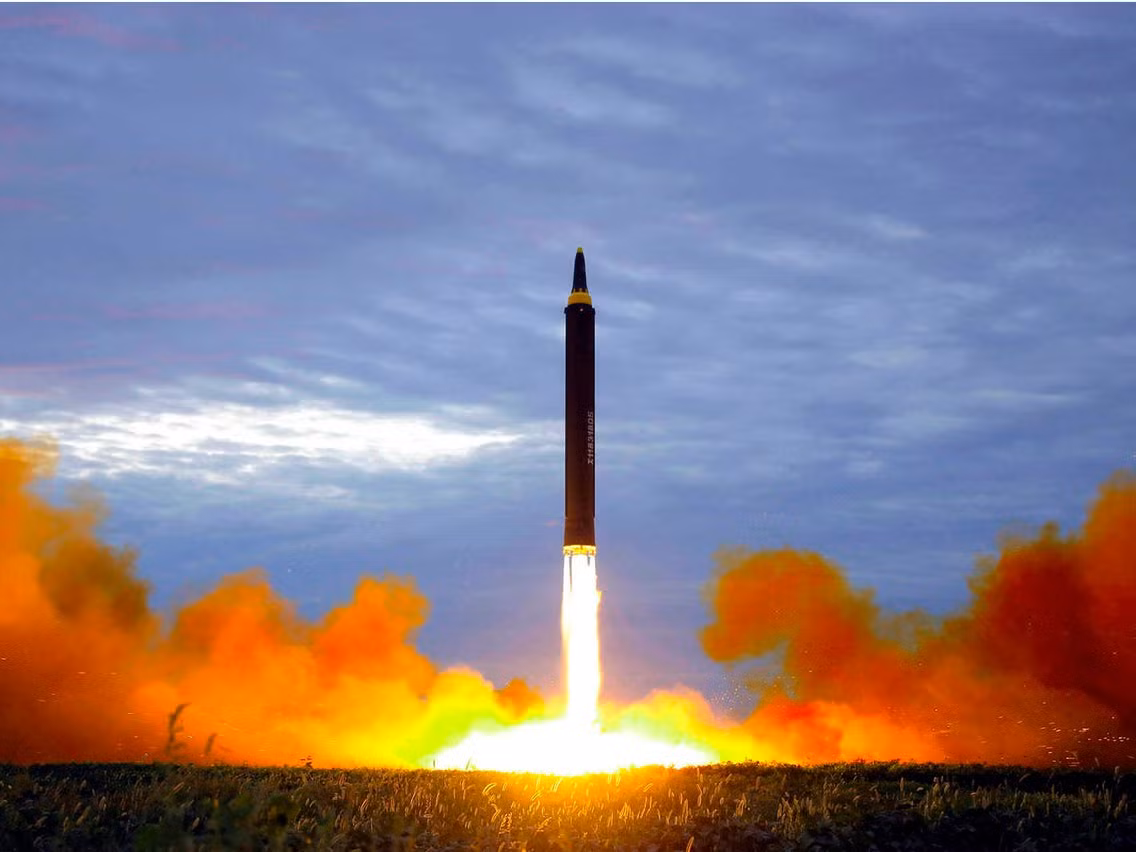 Cụ thể, kể từ khi Tổng thống Joe Biden lên cầm quyền, vấn đề Triều Tiên dường như bị bỏ ngỏ, chính quyền của ông Biden cũng không có lời hứa hẹn nào về điểm nóng này.