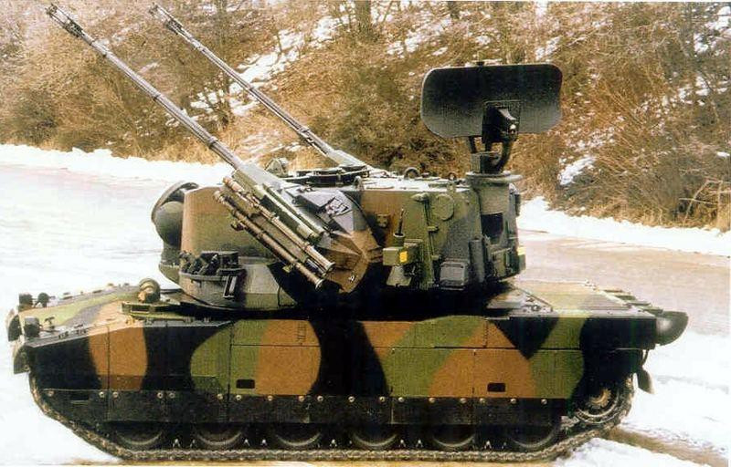 Thiết kế của Leclerc Flakpanzer sử dụng tháp pháo từ pháo phòng không tự hành Gepard của Đức, với 2 khẩu pháo tự động Oerlikon KDA cỡ 35 mm có tầm bắn tối đa 4.000 mét, bắn được đạn lắp ngòi điện tử định tầm nổ.