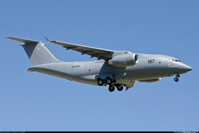 Cần nhắc lại rằng hợp đồng được quảng bá không chỉ ở Ukraine mà còn tại các nước khác - chính thức ký kết vào tháng 11/2019 để cung cấp 1 máy bay vận tải quân sự An-178 cho Bộ Nội vụ Peru, nhưng thương vụ có thể không được thực hiện.