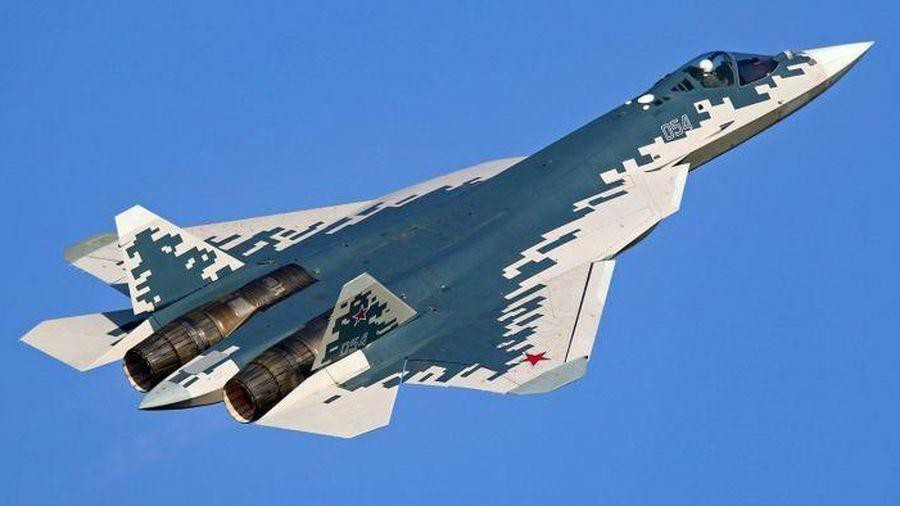 Trong khi chiến đấu cơ Su-57 sẽ là sự bổ sung tốt cho Su-30 và Su-35 thì MiG-41 đầy hứa hẹn dùng để thay thế MiG-31 đã phục vụ được 40 năm. Trước khi Su-57 làm nhiệm vụ trực chiến, biến thể MiG-31BSM là loại máy bay nguy hiểm nhất trong không chiến.
