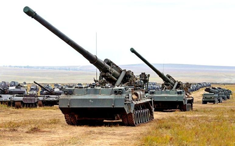 Mặc dù chỉ được coi là vũ khí chiến thuật, pháo tự hành 2S7M Malka của Nga lại có sức công phá không thua kém gì các loại vũ chí chiến lược khác, đang được Nga sử dụng trong biên chế.