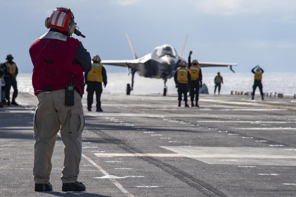 Nếu tính toàn bộ đội tàu đổ bộ tấn công của Hải quân Mỹ là tàu sân bay, hiện tại lực lượng này đang có tới gần 20 tàu sân bay các loại. Nguồn ảnh: Sina.