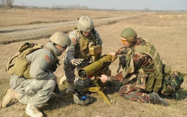 Tên lửa chống tăng 9K111 Fagot từng là niềm tự hào của Liên Xô trước đây, giờ lại trở thành loại vũ khí ám ảnh tại miền Đông Ukraine khi nó được sử dụng bởi cả quân chính phủ và lực lượng dân quân.