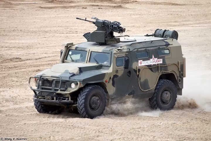 Một trong những loại thiết giáp cực độc nhưng ít danh tiếng trong quân đội Nga, đó là xe bọc thép Tigr.