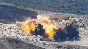 Trong trường hợp tác chiến ở địa hình cao có không khí loãng, hoặc chiến đấu trong tình trạng thời tiết xấu, sức công phá của bom nhiệt áp sẽ bị thấp đi đáng kể so với việc tác chiến trong điều kiện lý tưởng, độ ẩm thấp.