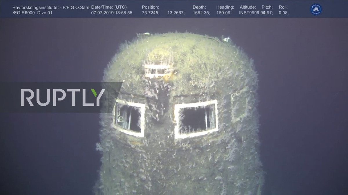 Ngọn lửa nhanh chóng lan sang khoang số 6, lửa bắt vào khu vực dự trữ dầu trên tàu, cơ chế phòng vệ của tàu tự khởi động, hệ thống tự động ngắt điện khiến con tàu mất kiểm soát.