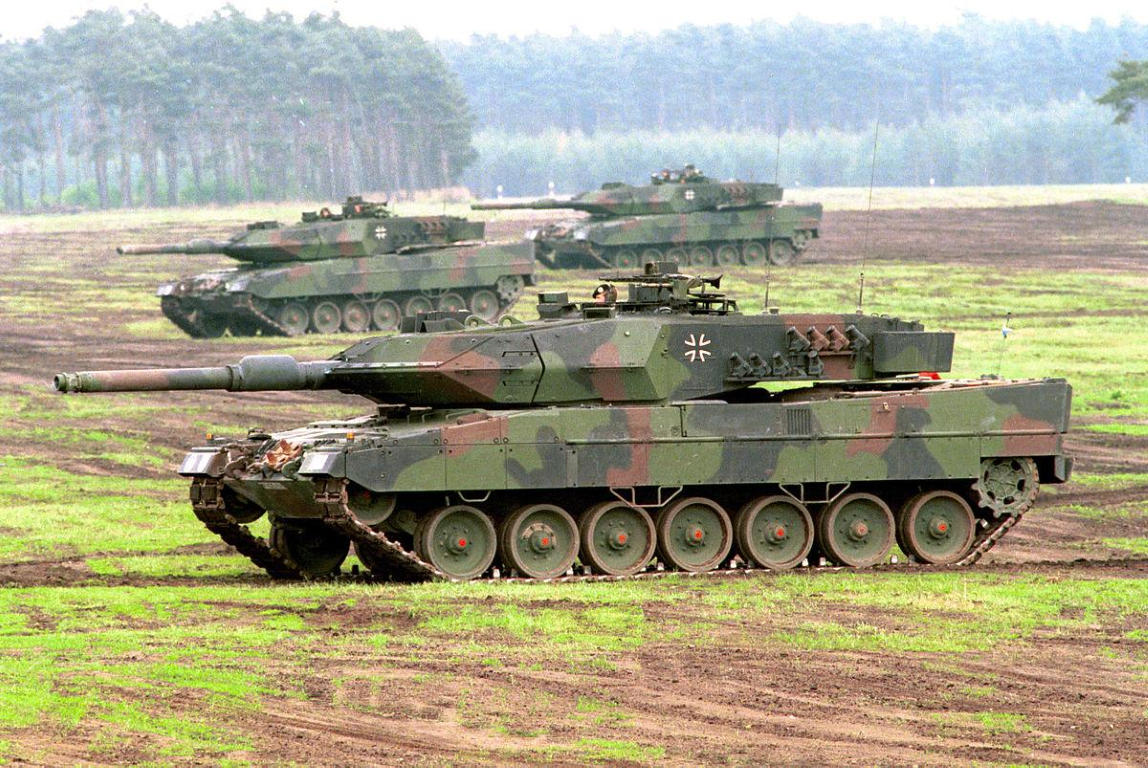 Tại cuộc thi Strong Europe Tank Challenger, các thế hệ xe tăng Leopard 2 do Đức chế tạo nằm trong thành phần đội đua đến từ các quốc gia khác nhau đều đoạt các vị trí cao nhất, đây là minh chứng không thể tốt hơn đối với chiếc chiến xa này.