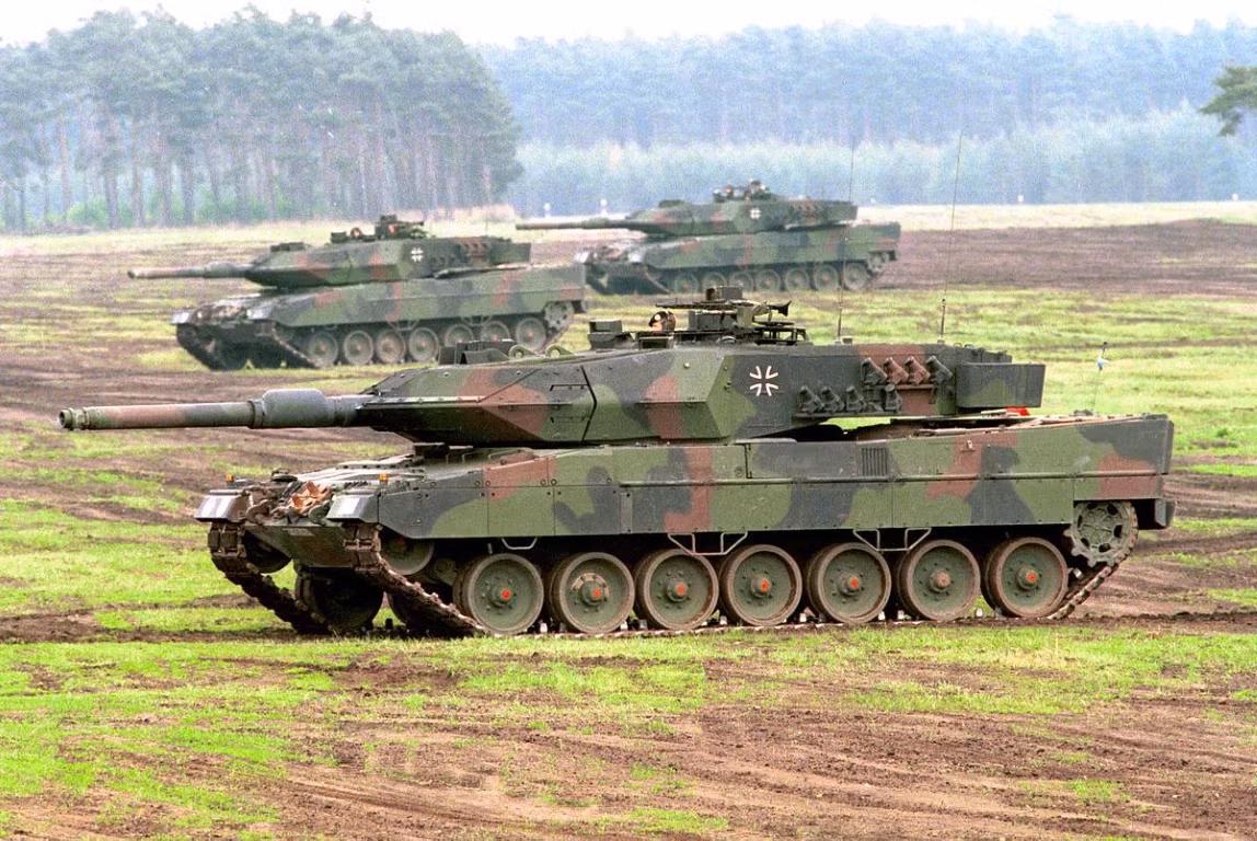 Tại cuộc thi Strong Europe Tank Challenger, các thế hệ xe tăng Leopard 2 do Đức chế tạo nằm trong thành phần đội đua đến từ các quốc gia khác nhau đều đoạt các vị trí cao nhất, đây là minh chứng không thể tốt hơn đối với chiếc chiến xa này.