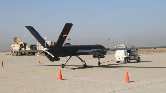 Trong khi đó, theo tạp chí Air Force Times, để thực hiện thành công thương vụ UCAV CH-4 này, Iraq đã nhận được rất nhiều ưu đãi từ Trung Quốc.