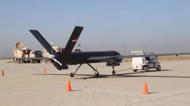 Trong khi đó, theo tạp chí Air Force Times, để thực hiện thành công thương vụ UCAV CH-4 này, Iraq đã nhận được rất nhiều ưu đãi từ Trung Quốc.