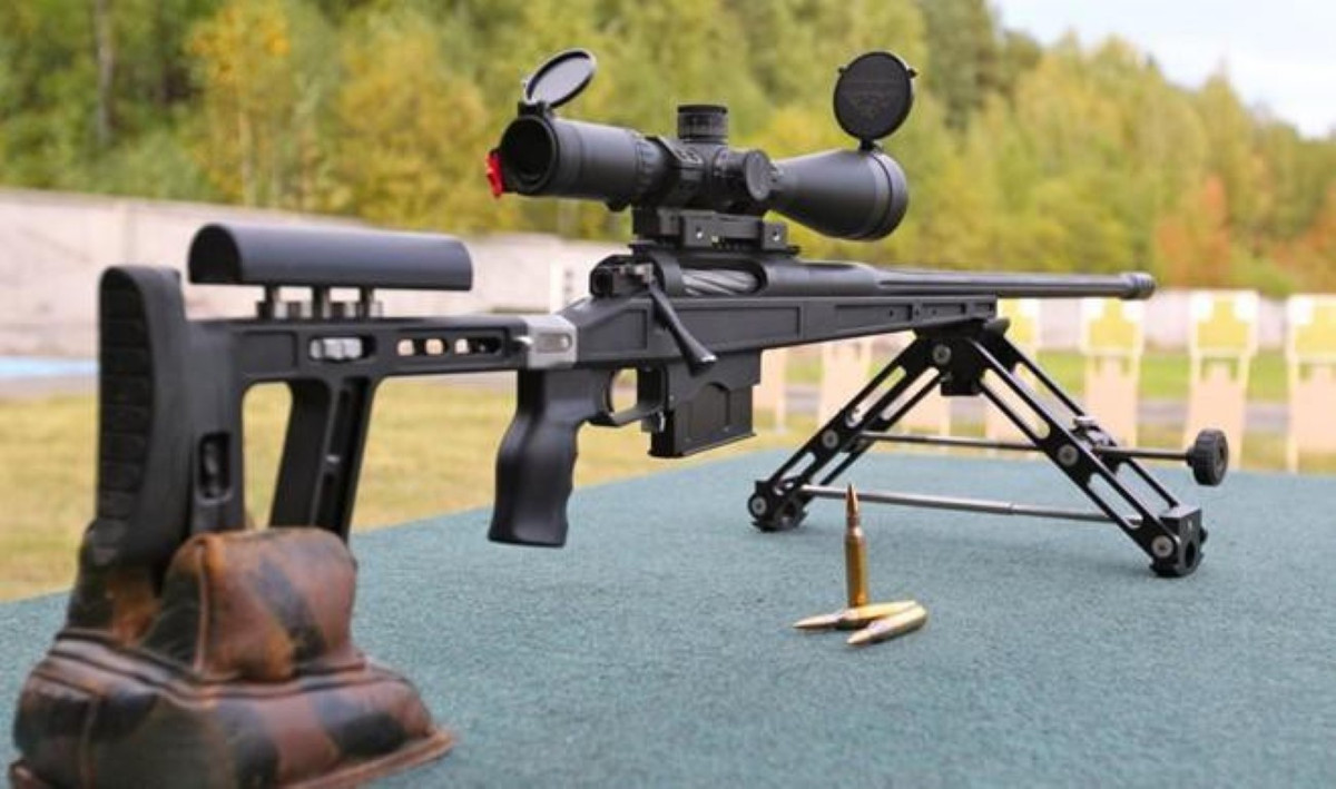 Hai phiên bản chính của loại súng này sử dụng loại đạn 7.62x51mm (.308 Win) cho tầm bắn ngắn và loại đạn .338 Lapua Magnum (8.6x70mm) cho tầm xa.