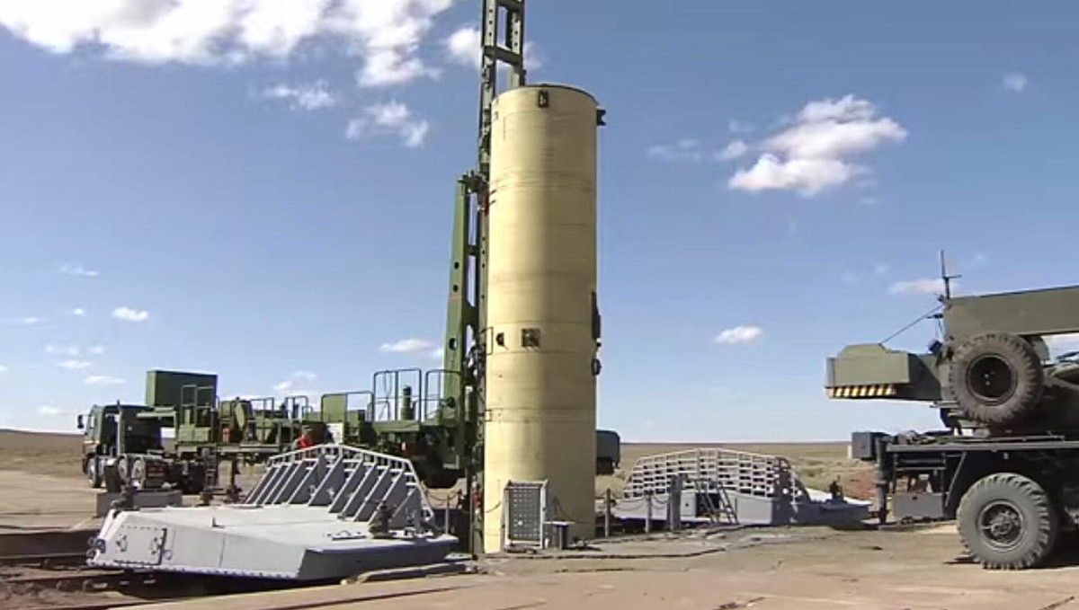 Mặc dù vậy theo quy trình tiêu chuẩn, các phi hành gia ở trong tàu vũ trụ Soyuz MS-19 và Crew Dragon vẫn bị xem là phải đối mặt với nguy hiểm từ hoạt động thử nghiệm vũ khí của Nga.