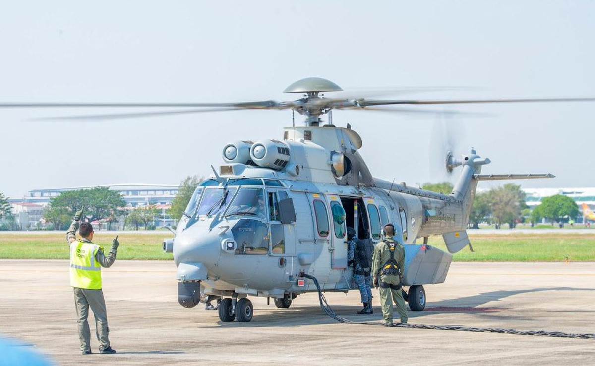 H225M có thể mang đến 29 binh lính cùng đầy đủ trang thiết bị và phi hành đoàn hai người. Tùy thuộc vào nhu cầu của khách hàng, máy bay trực thăng được bán trên thị trường có thể sử dụng với các mục đích quân sự hoặc dân sự.