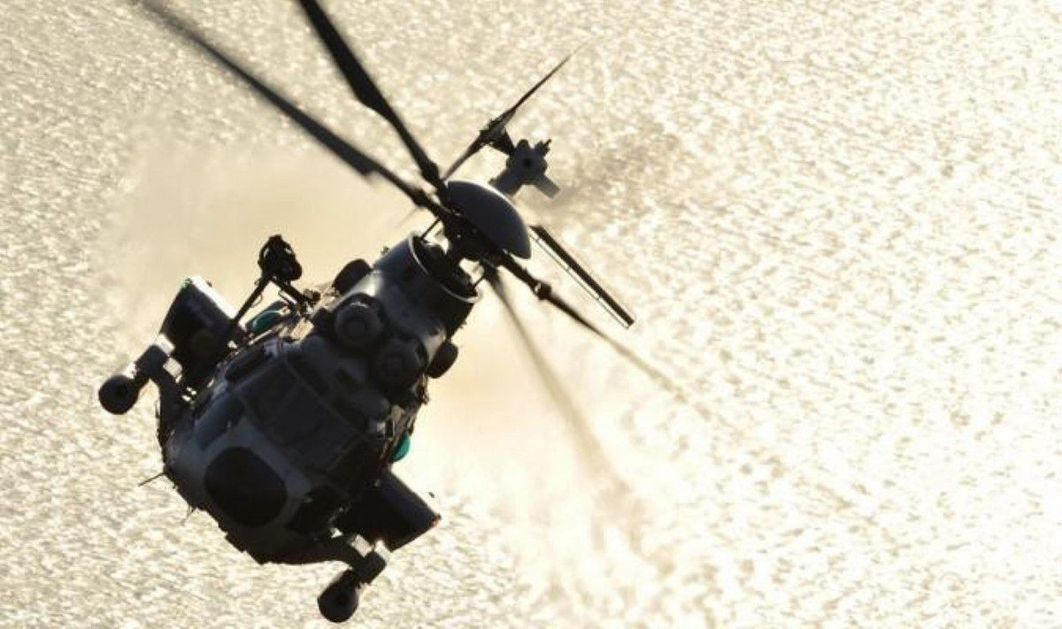 Với các thiết bị điện tử hiện đại và hệ thống lái tự động 4 trục nổi tiếng, máy bay trực thăng đa năng có thể gắn được nhiều thiết bị khác nhau để phù hợp với bất kỳ vai trò nào.