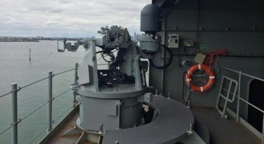 Tàu được vũ trang 4 trạm vũ khí điều khiển từ xa Typhoon lắp pháo 25 mm do Israel chế tạo cho nhiệm vụ phòng vệ. Khi hoạt động trên biển, tàu thường được các tàu hộ tống đi cùng để bảo vệ.