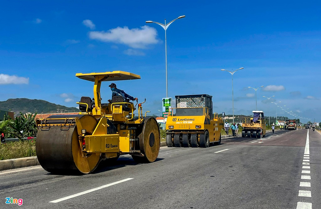 Công trình đang trong giai đoạn nghiệm thu, bàn giao nên các nhà thầu cam kết với chủ đầu tư chịu trách nhiệm chi tiền ra sửa chữa, khắc phục dứt điểm các vị trí hư hỏng trong tháng 3.
