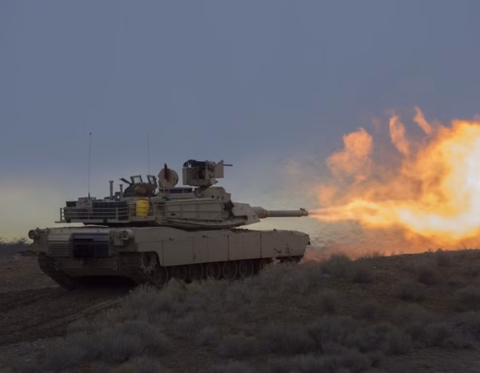 Ở phiên bản này, xe tăng sẽ có kèm trang bị hệ thống bảo vệ chủ động Trophy do Israel sản xuất, tăng cường khả năng tự vệ trước các loại vũ khí chống tăng phổ biến ngày nay.