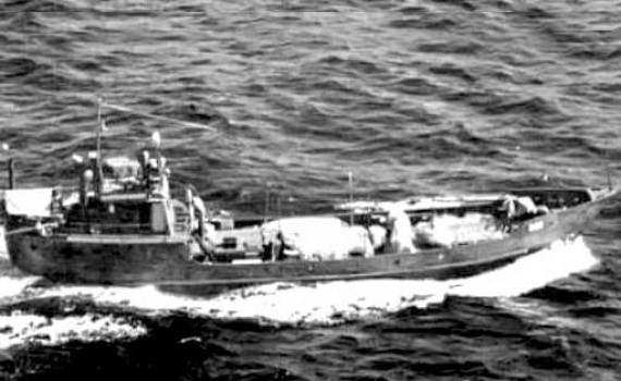 Thời gian cho mỗi chuyến hàng vào Nam bằng tàu không số, cũng nhanh hơn nhiều so với việc di chuyển bằng đường bộ. Vậy nên tuyến đường này cũng là phương tiện, để ta đưa cán bộ ngược xuôi vào Nam ra Bắc mỗi khi cần.