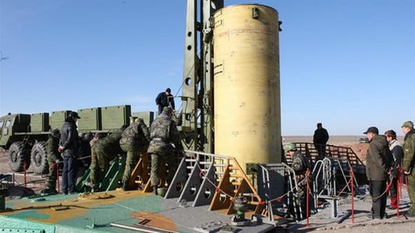 Radar Don-2N có khả năng "đục thủng" không gian rộng hơn hàng chục nghìn km và phát hiện một vật thể có kích thước vài cm. Đồng thời, nó có thể theo dõi hơn 100 mục tiêu và hướng tên lửa chống tên lửa 53T6 vào chúng với độ chính xác cao.