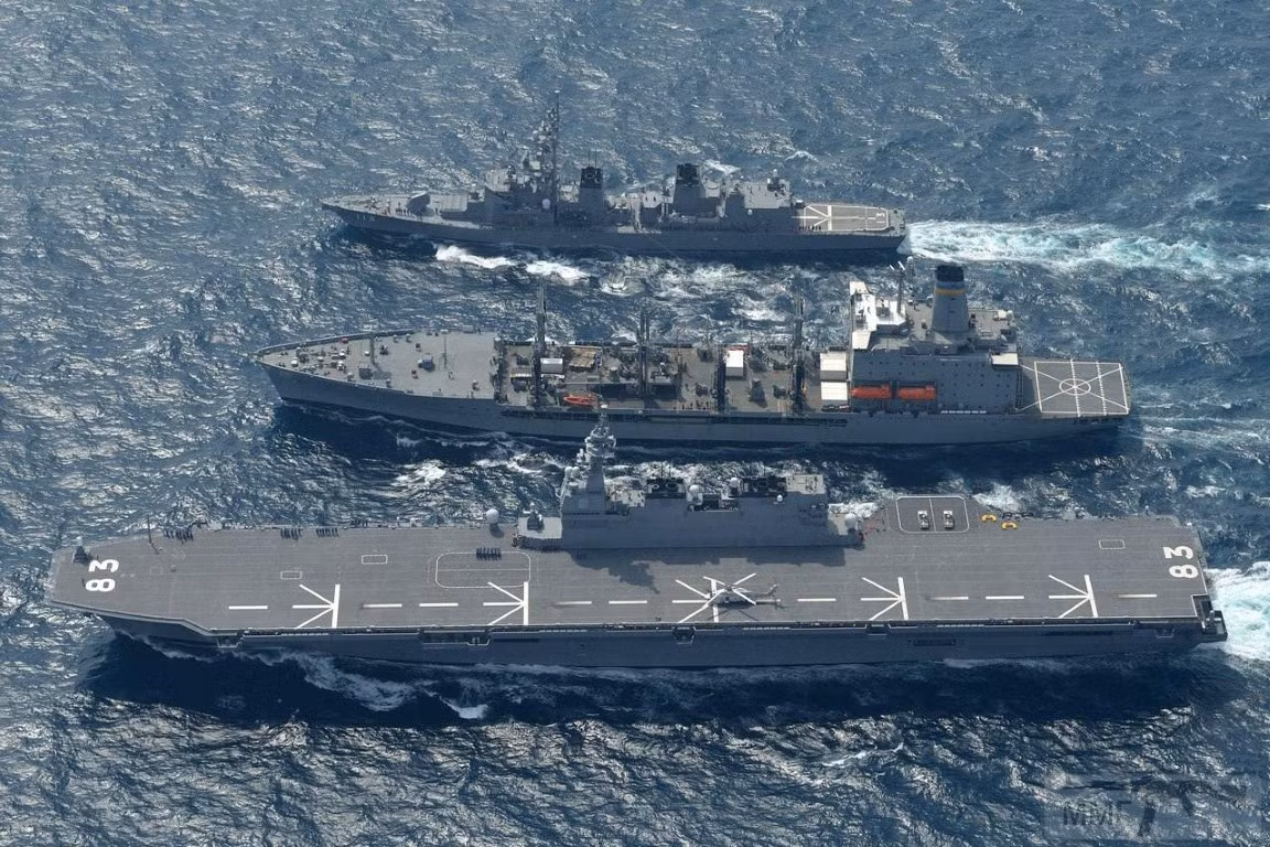 Chương trình cải biên các tàu Izumo được Nhật khởi động từ năm 2018, Lực lượng Phòng vệ Nhật Bản cũng đã đặt hàng 42 chiếc F-35B, để hoạt động trên hai tàu khu trục trực thăng này.